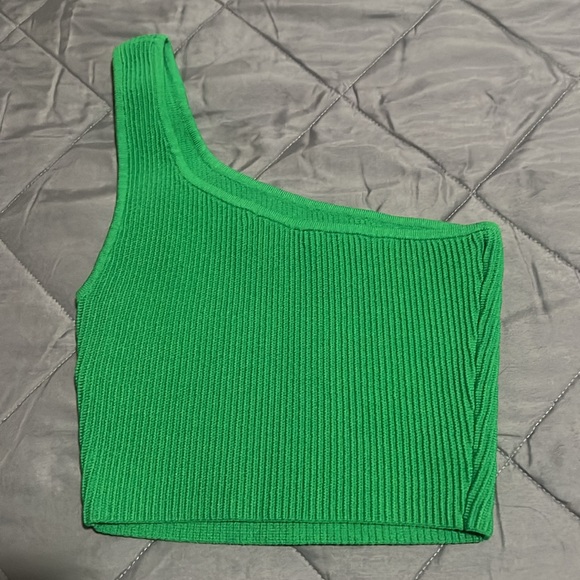 One shoulder top - Picture 2 of 2